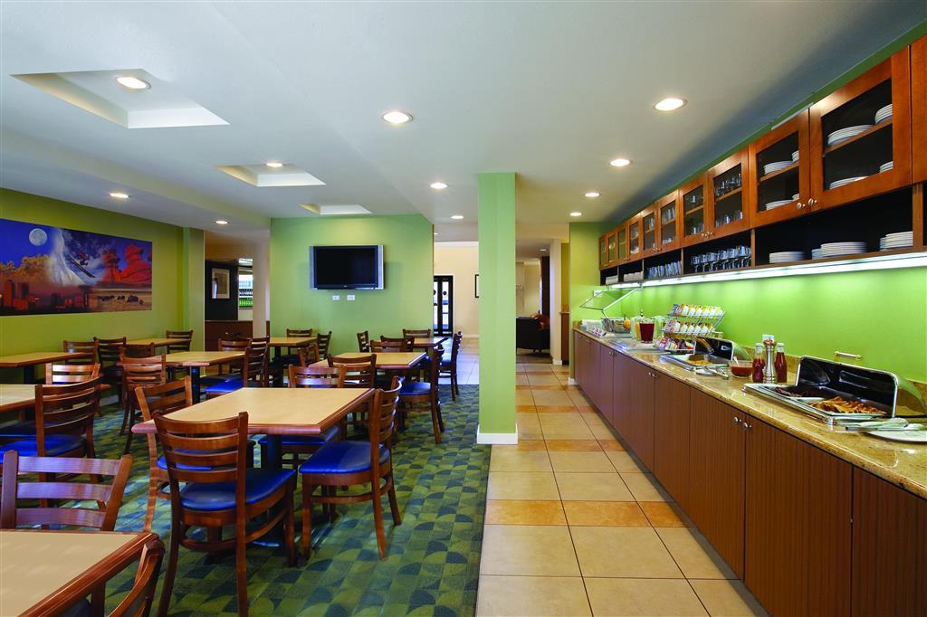 Hyatt House - University Village Κολοράντο Σπρινγκς Εστιατόριο φωτογραφία