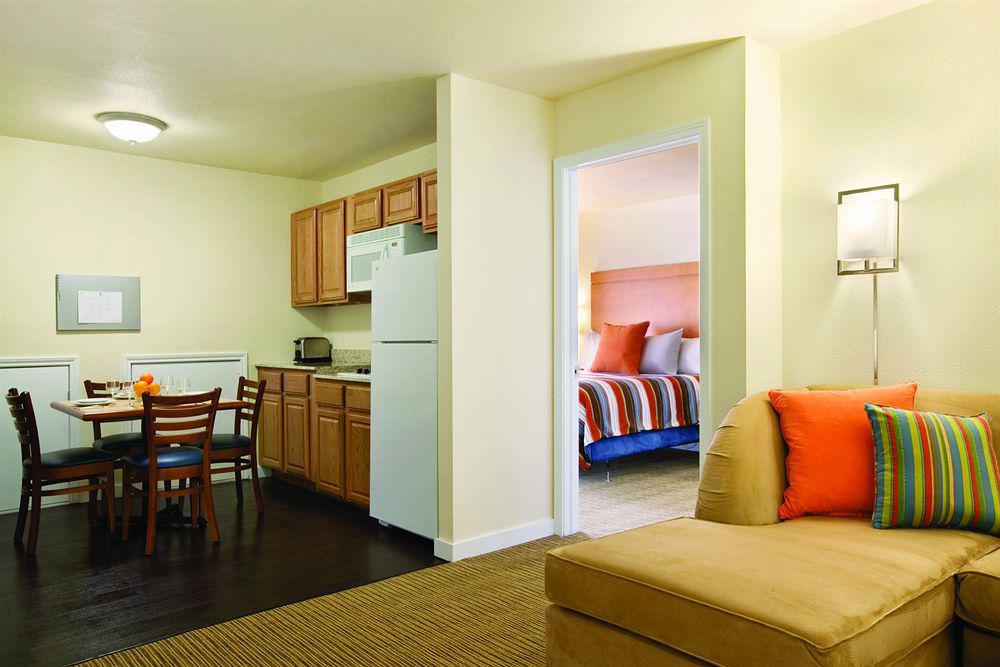 Hyatt House - University Village Κολοράντο Σπρινγκς Εξωτερικό φωτογραφία